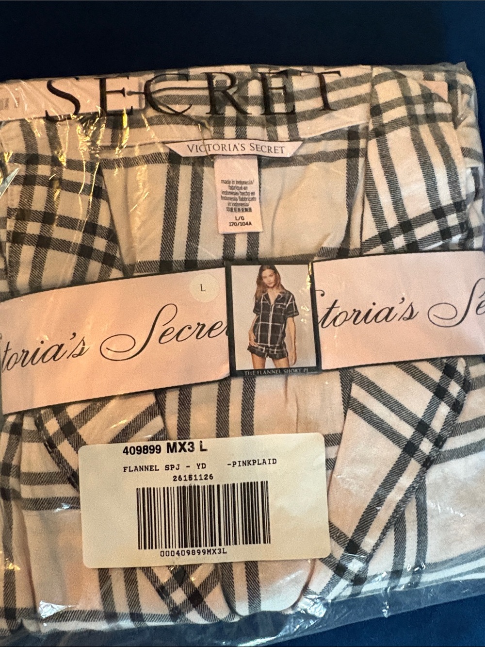 Victoria's Secret Cream and Black Plaid Flannel Sleep Set